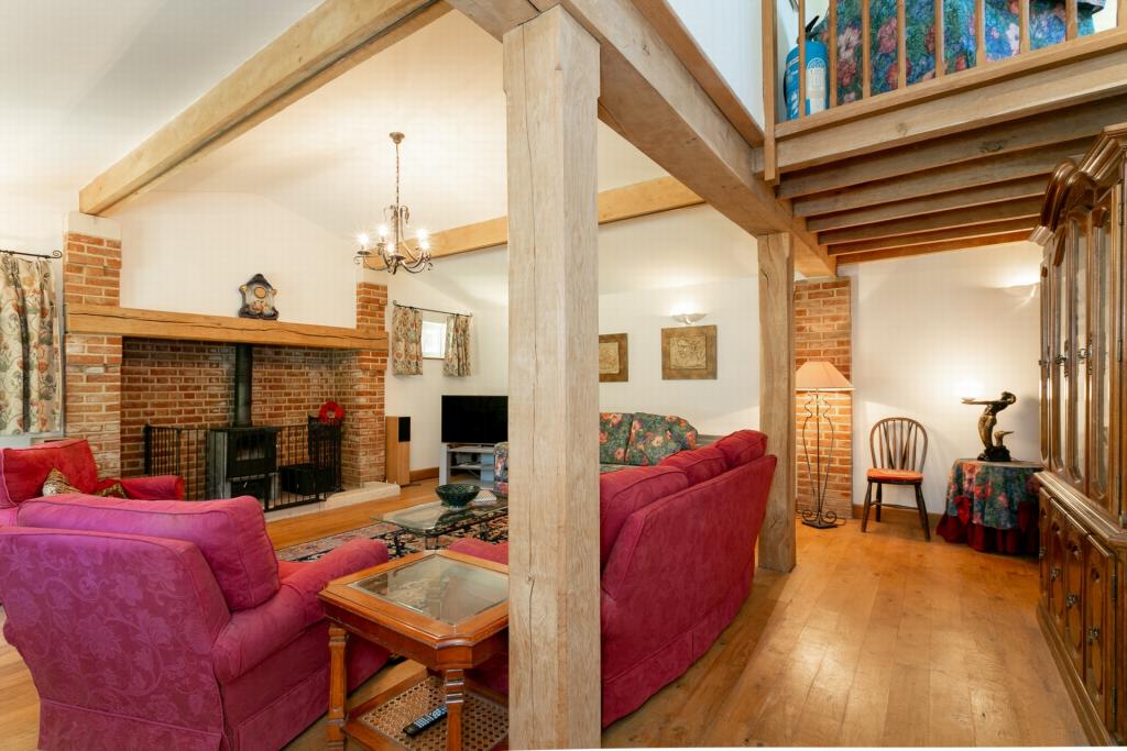 Additional image 4 of The Street, Martin, CT15