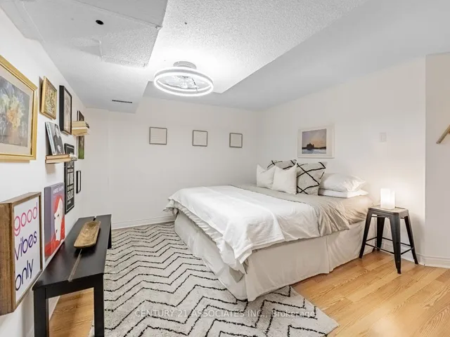 Additional image 32 of 137 Cove Cres