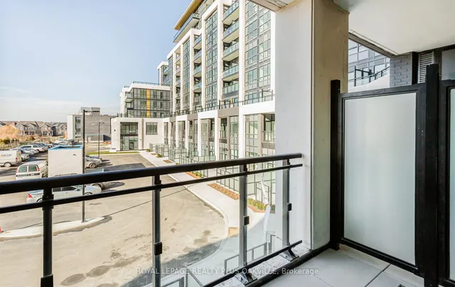 Additional image 35 of 405 Dundas St Unit 238