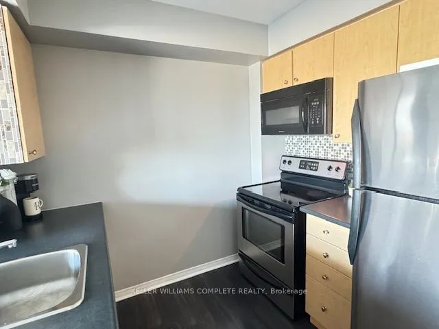 Additional image 11 of 215 Queen St Unit 711