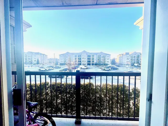 Additional image 7 of 1370 MAIN St Unit 204