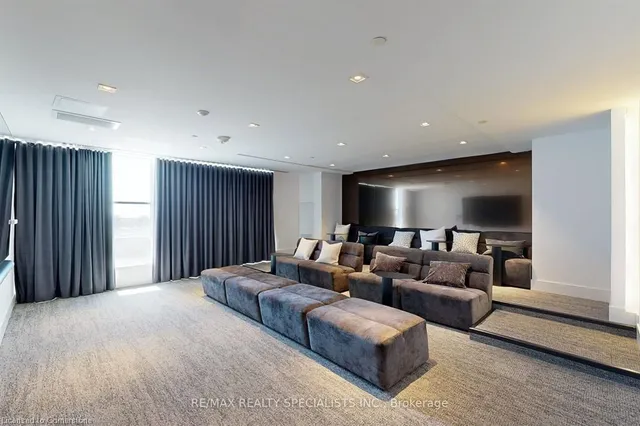 Additional image 19 of 2489 Taunton Road Rd Unit 17