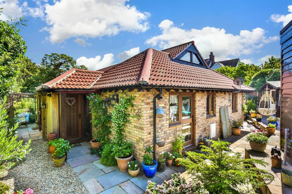 Additional image 2 of Percy Avenue, Kingsgate, Broadstairs, Kent