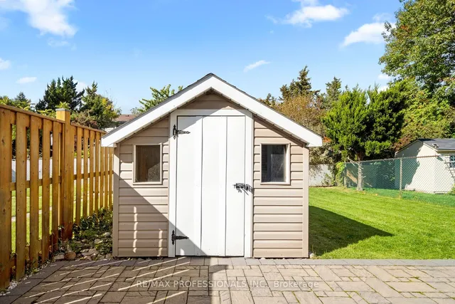 Additional image 38 of 1711 Blackbird Dr