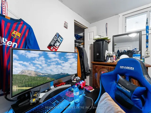 Additional image 33 of 7196 Delmonte Cres