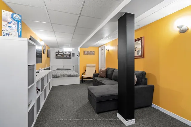 Additional image 7 of 5140 Lampman Ave