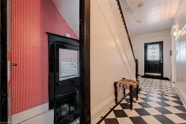 Additional image 26 of 62 East 23rd St