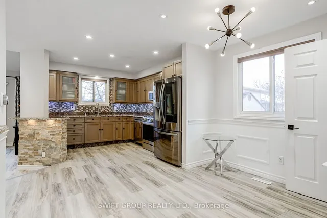 Additional image 8 of 2 Buffalo Crt