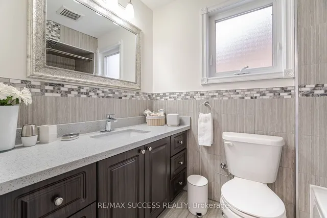 Additional image 18 of 162 Ashridge Crt