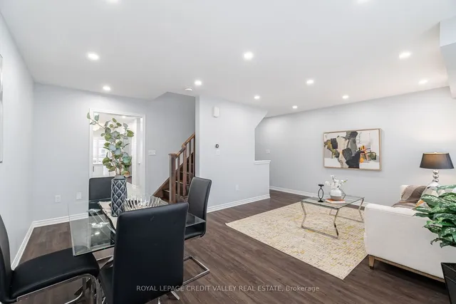 Additional image 21 of 114 Whitlock Ave