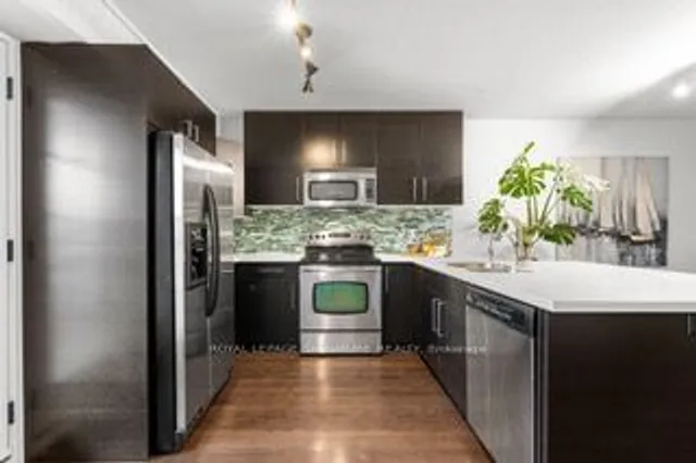 Additional image 9 of 4005 Kilmer Dr Unit 311