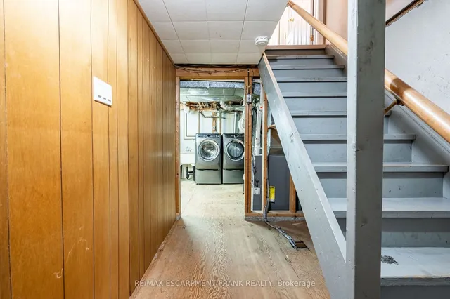 Additional image 35 of 83 Mountbatten Dr