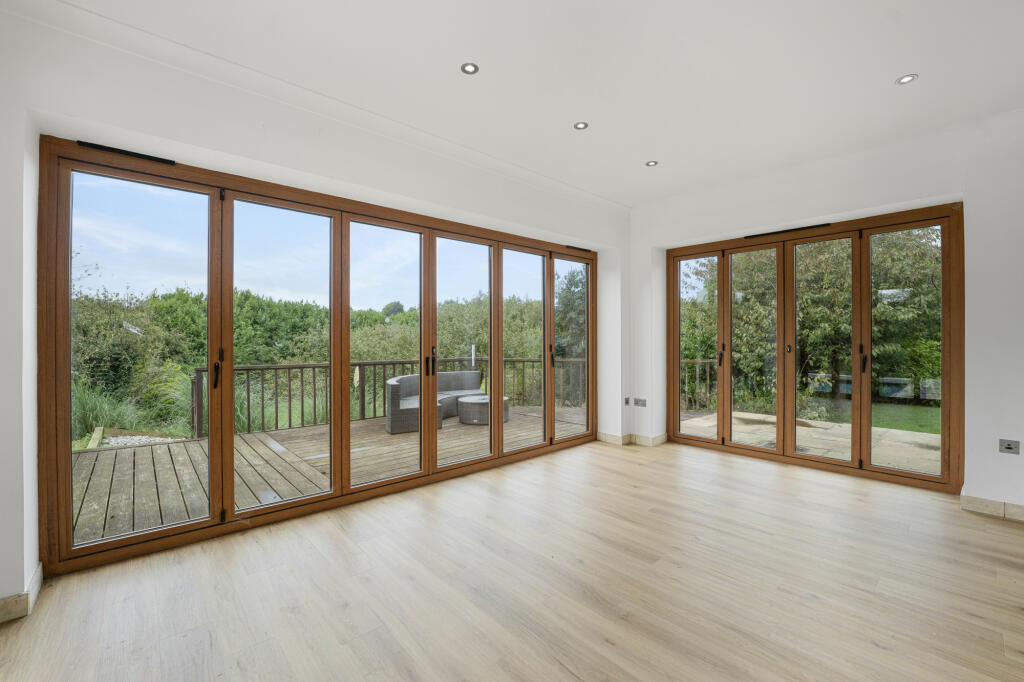 Additional image 8 of Hollands Hill, Martin Mill, Dover, Kent, CT15 5LB