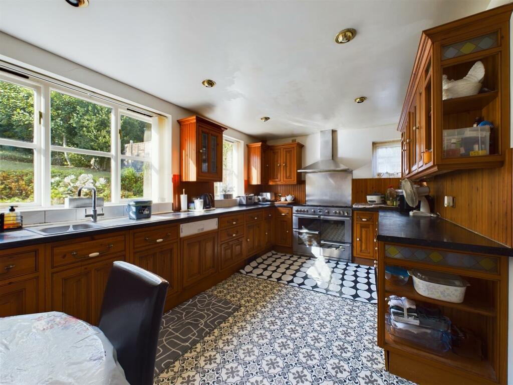 Additional image 15 of Woodcrest Road, Purley