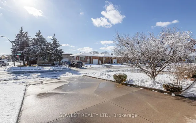 Additional image 3 of 19 Village Dr