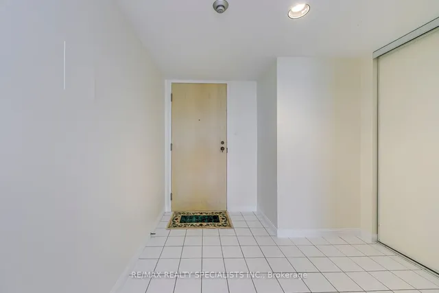 Additional image 9 of 50 Eglinton Ave Unit 403