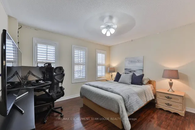 Additional image 24 of 1298 Tupper Dr