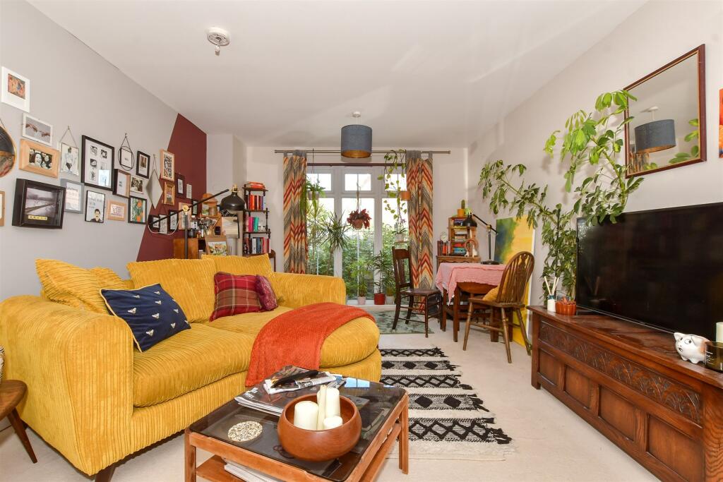 Additional image 4 of Elliot Way, Sholden, Deal, Kent