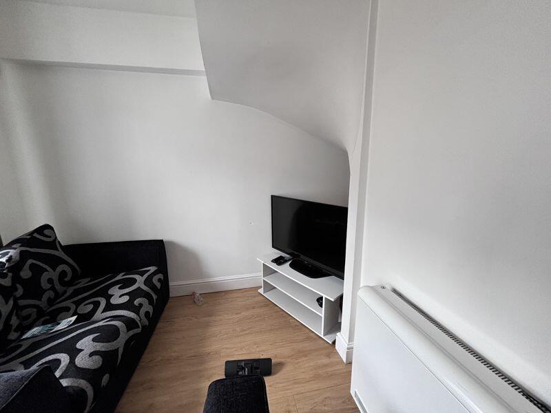 Additional image 5 of Ivy Lane, Canterbury