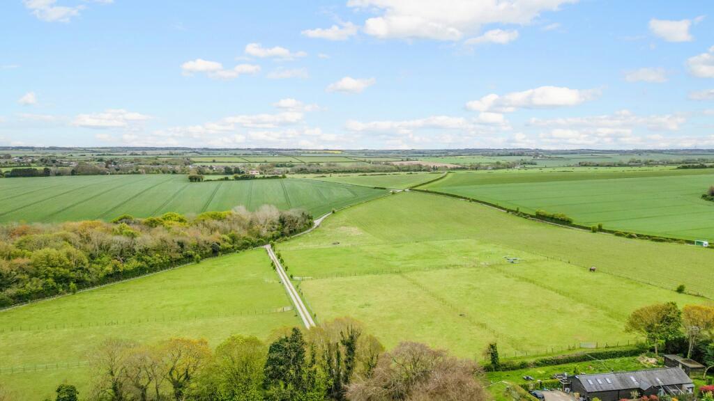 Additional image 38 of Pilgrims Cottages, Roman Road, West Studdal, Kent, CT15