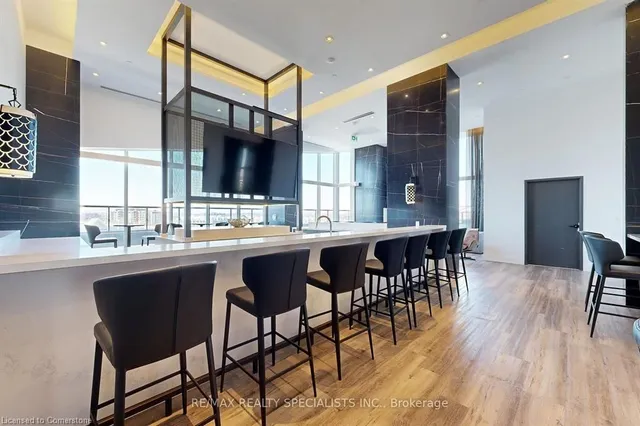 Additional image 23 of 2489 Taunton Road Rd Unit 17