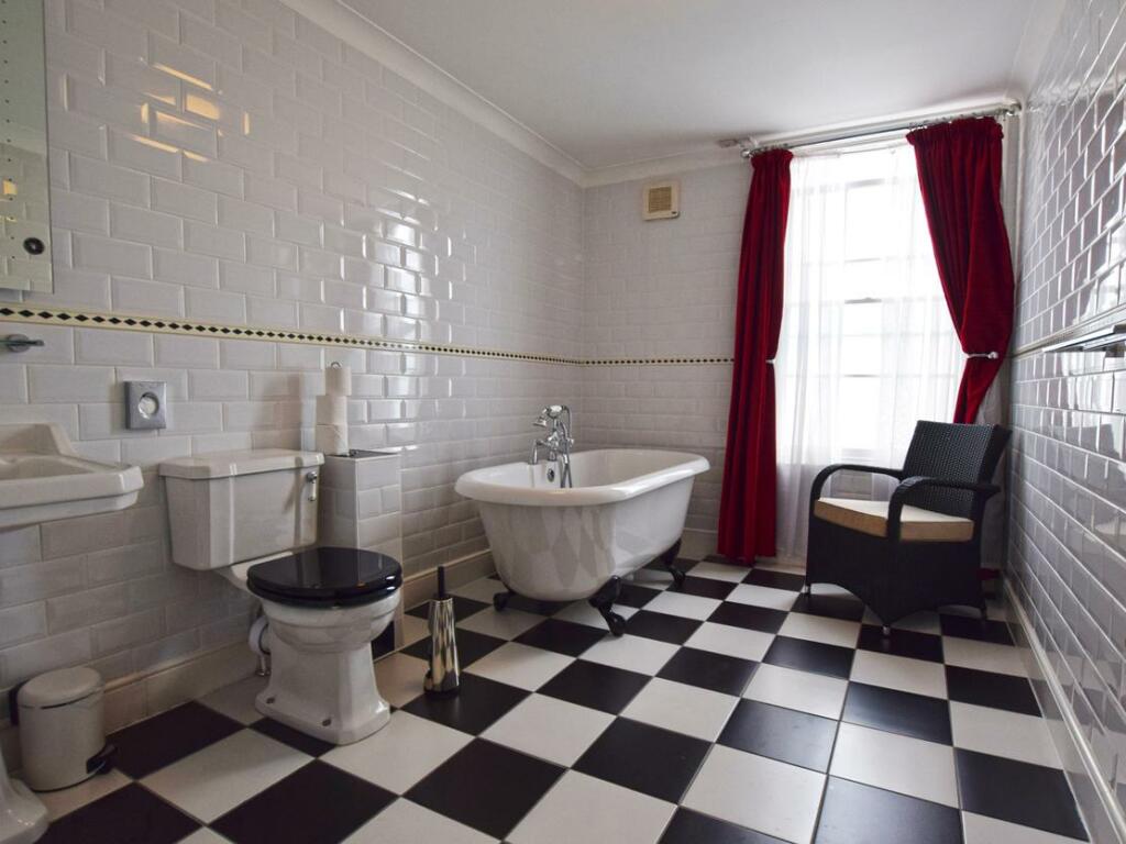 Additional image 12 of Thanington Hotel, 140 Wincheap, Canterbury, CT1 3RY