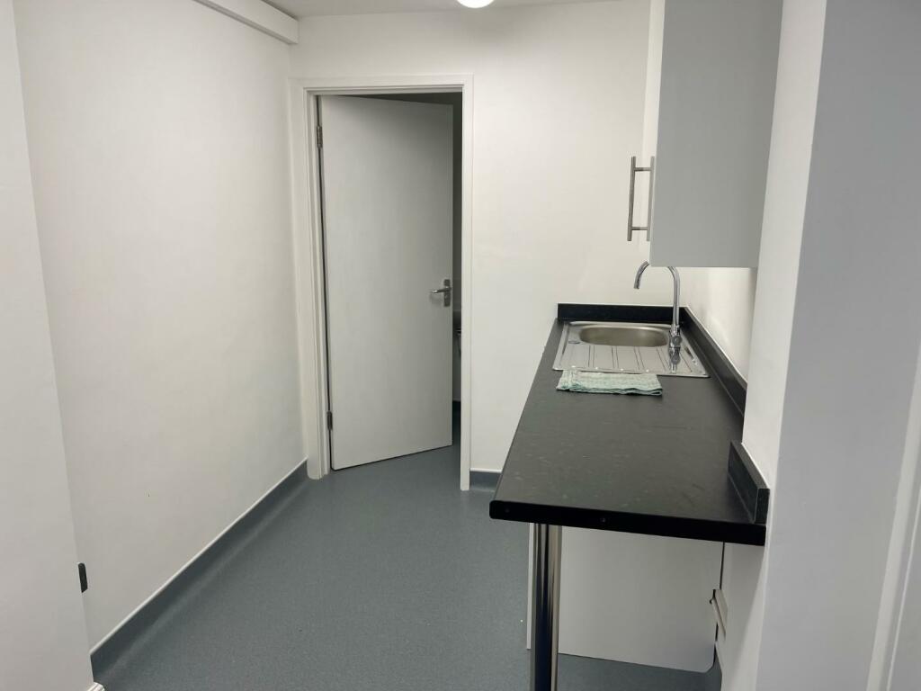 Additional image 7 of 10 Upper Bridge Street, Canterbury