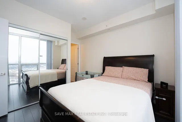 Additional image 18 of 5033 Four Springs Ave Unit 1214