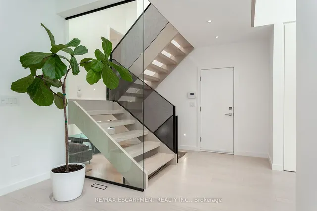 Additional image 15 of 5008 Spruce Ave