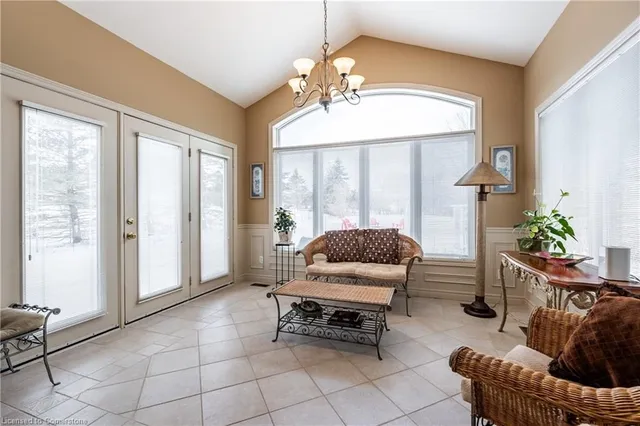 Additional image 13 of 5 Bridle St