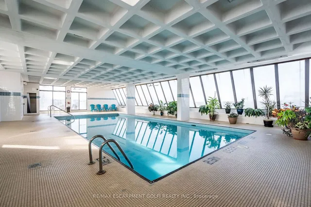 Additional image 34 of 75 Queen St Unit 1804