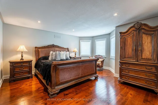 Additional image 18 of 35 Chiara Dr