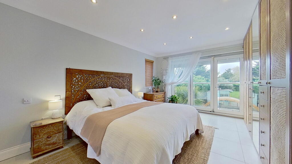 Additional image 26 of Marine Drive, Broadstairs, CT10 3LU