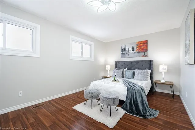 Additional image 22 of 43 Markham Cres