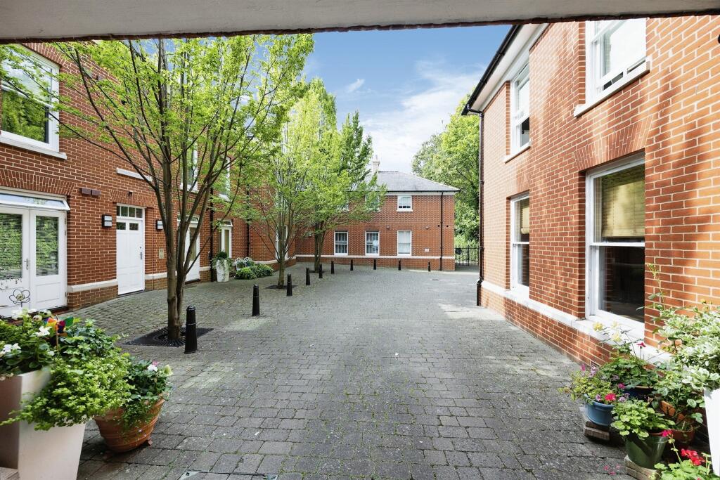 Additional image 14 of New Dover Road, Canterbury