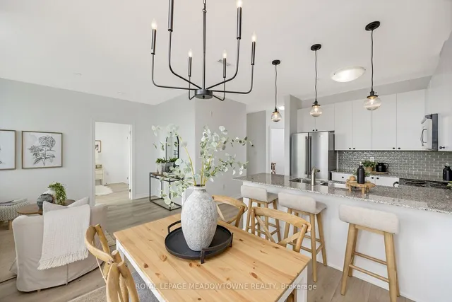 Additional image 19 of 383 Main St Unit 618