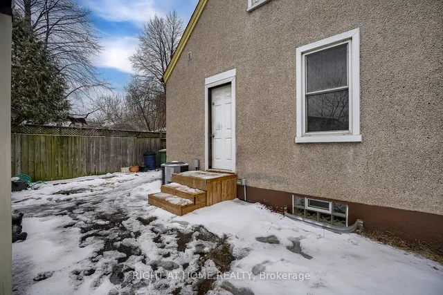 Additional image 17 of 108 King St