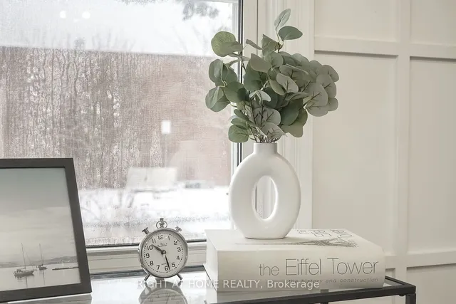 Additional image 8 of 108 King St