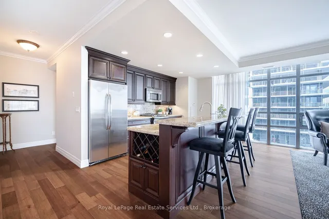 Additional image 7 of 360 Pearl St Unit 902