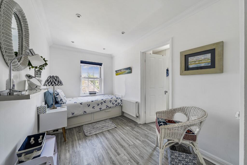 Additional image 15 of Wantsum Mews, Sandwich, Kent, CT13