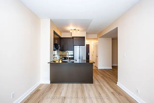 Additional image 7 of 50 Absolute Ave Unit 303