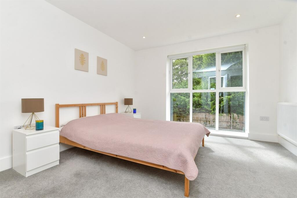 Additional image 8 of Box Ridge Avenue, Purley, Surrey