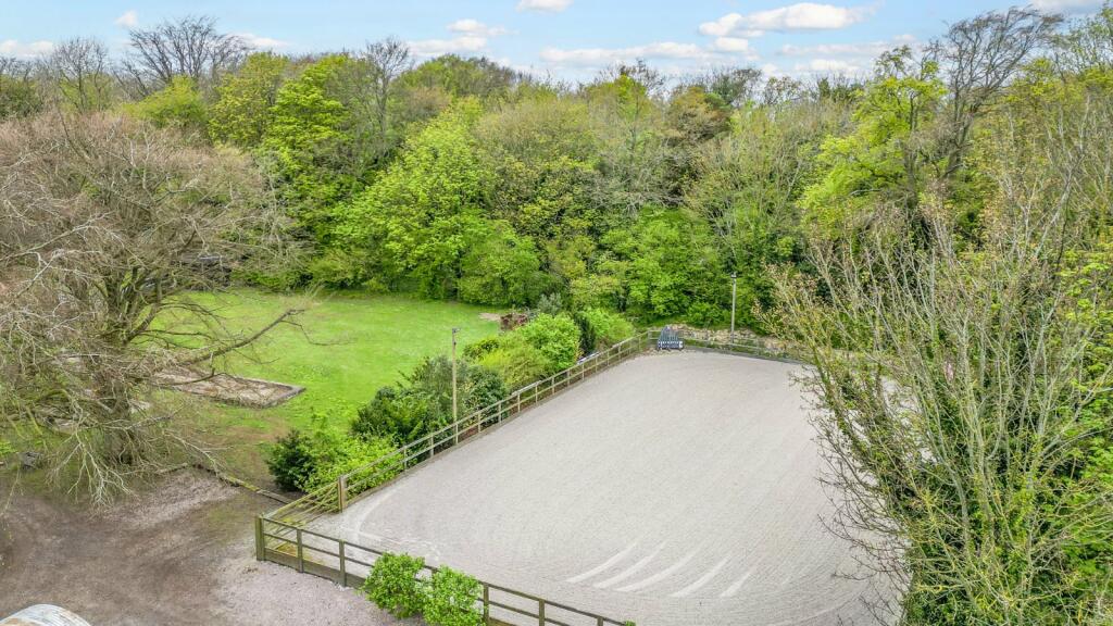 Additional image 17 of Pilgrims Cottages, Roman Road, West Studdal, Kent, CT15