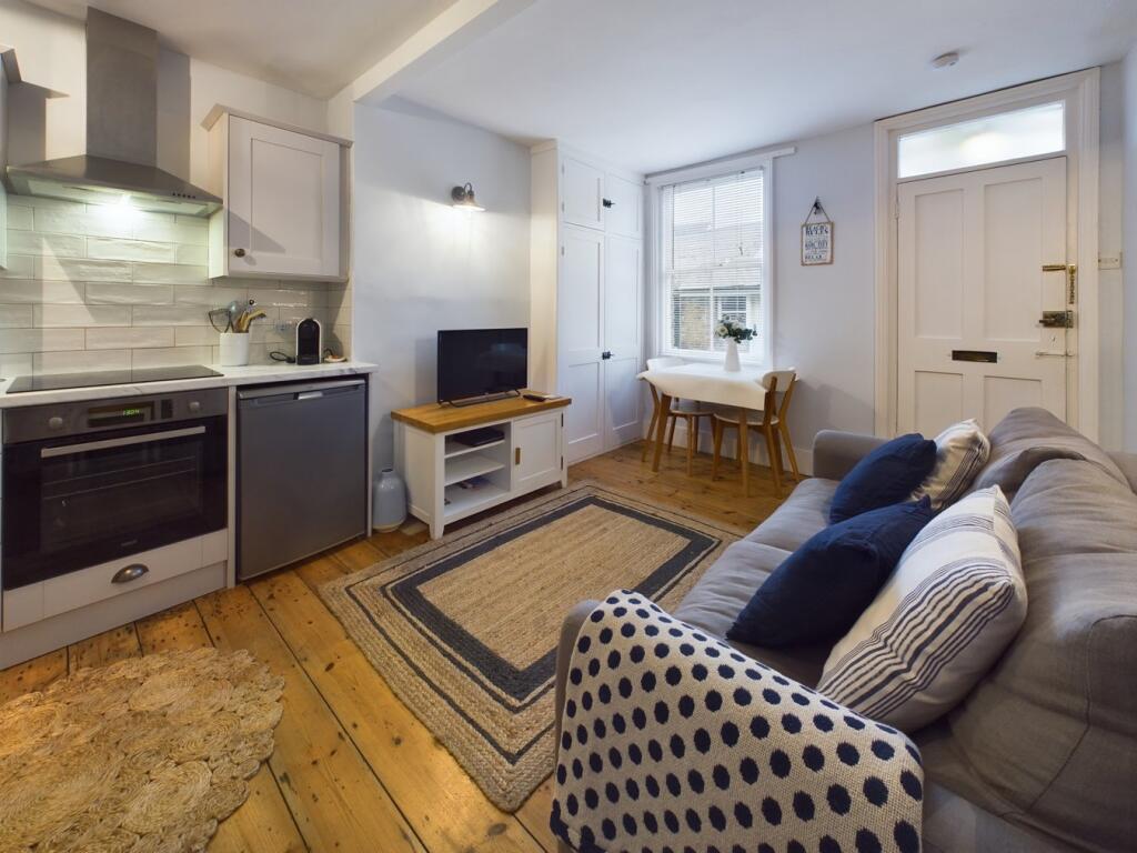 Additional image 9 of Church Square, Broadstairs, CT10