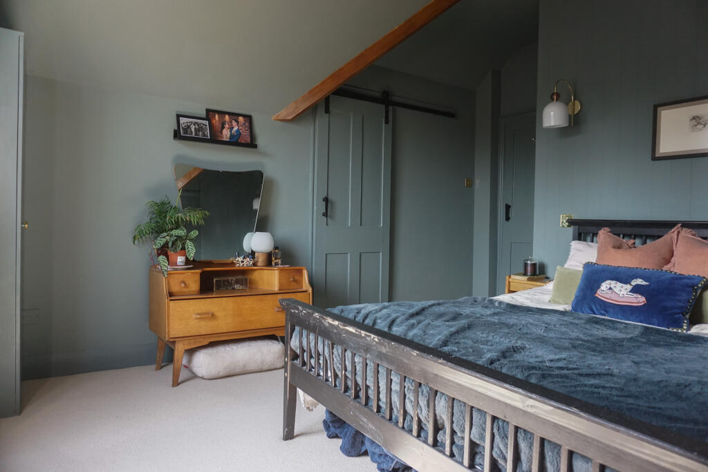 Additional image 11 of Plough Lane, Purley, CR8