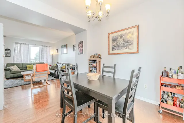 Additional image 33 of 47 Glenashton Dr Unit 4