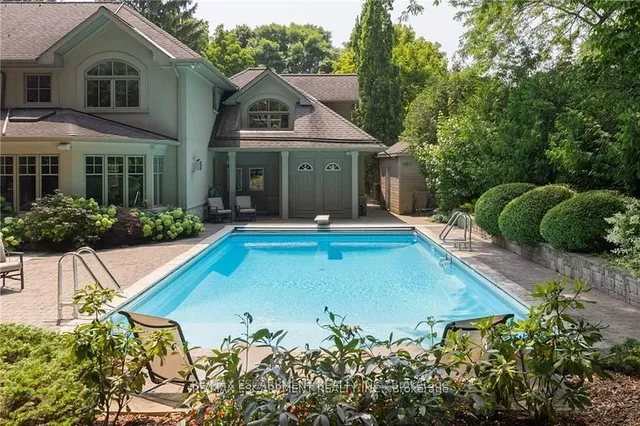 Additional image 35 of 247 Colchester Dr