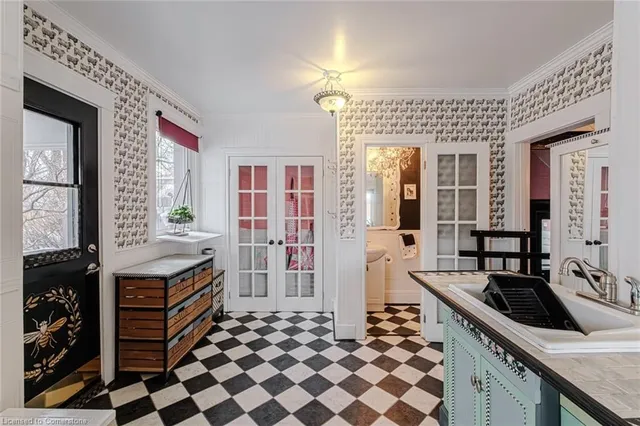 Additional image 20 of 62 East 23rd St