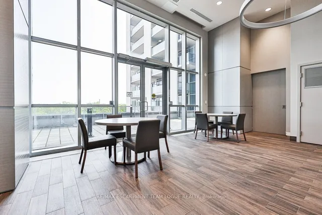 Additional image 40 of 2081 Fairview St Unit 1901