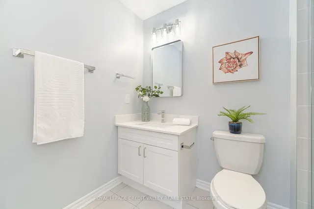 Additional image 34 of 114 Whitlock Ave